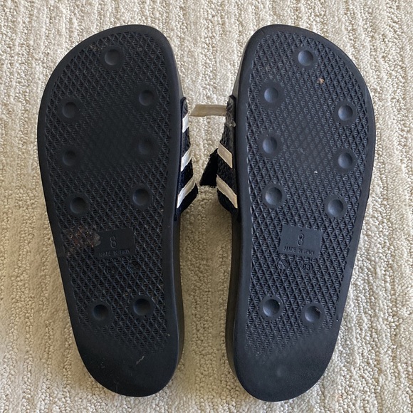 Adidas Adilette Slides - Picture 8 of 11